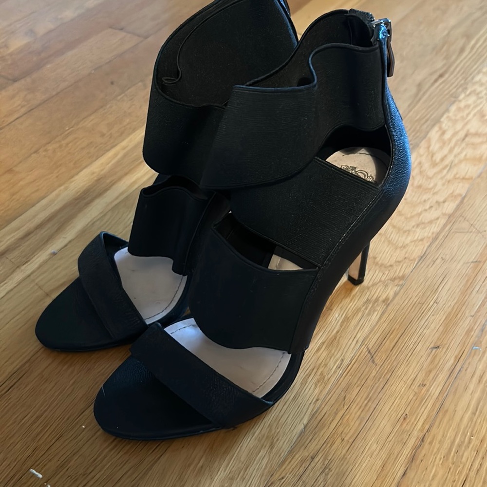 vince camuto